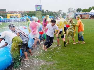 上海夏日潑水狂歡節開幕 驢媽媽成為票務總代理